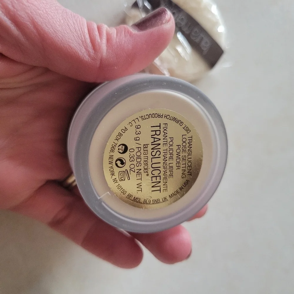 Laura Mercier Delux Mini Translucent Loose Setting Powder & Velour Puff New